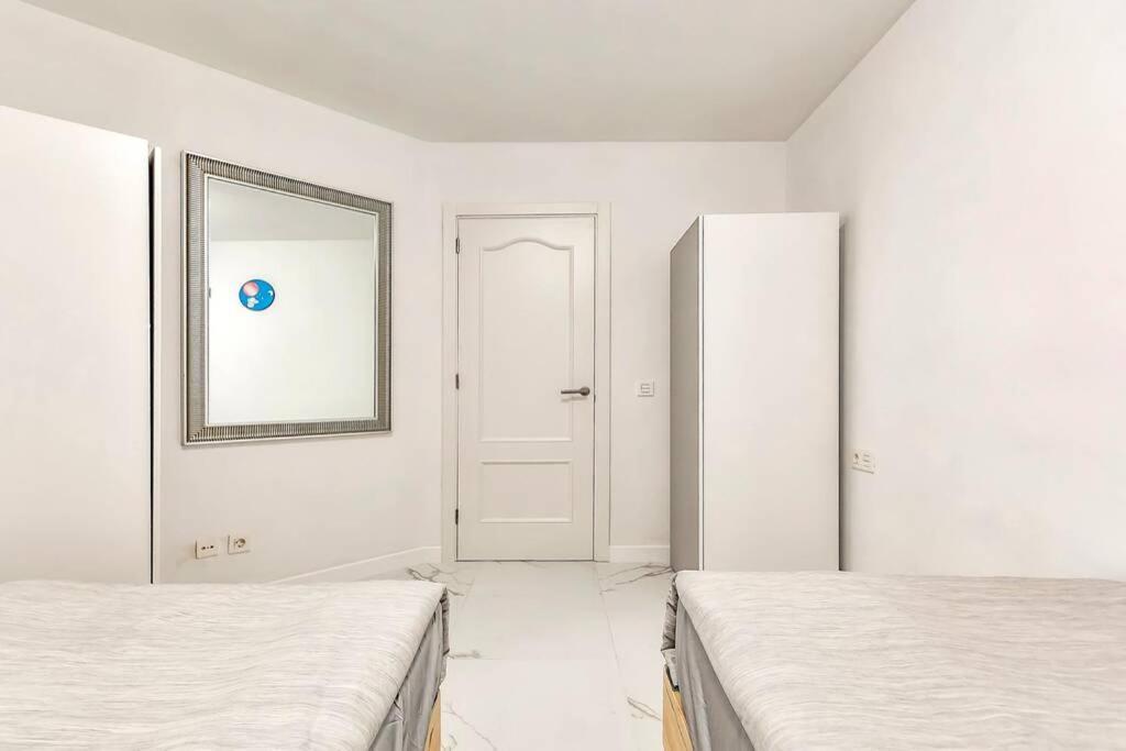 Modern Apartment In Parque Royal I, Playa Fanabe Costa Adeje  Extérieur photo